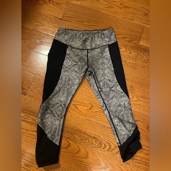 Calia crop leggings size medium - Picture 1 of 2